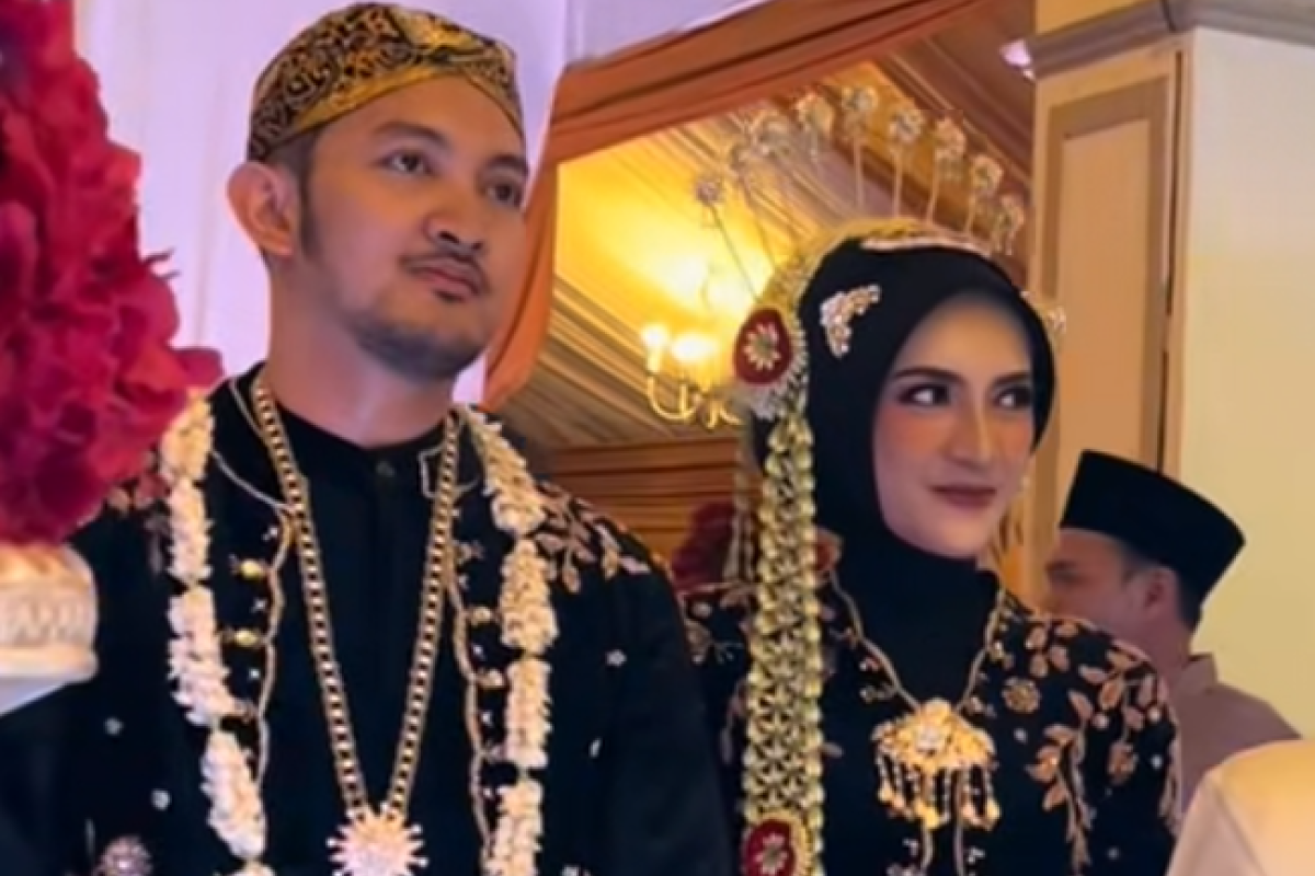 SAH! Cak Iman Lirboyo dan Ning Naila Mumtazah Resmi Menikah pada Minggu, 26 Januari 2025