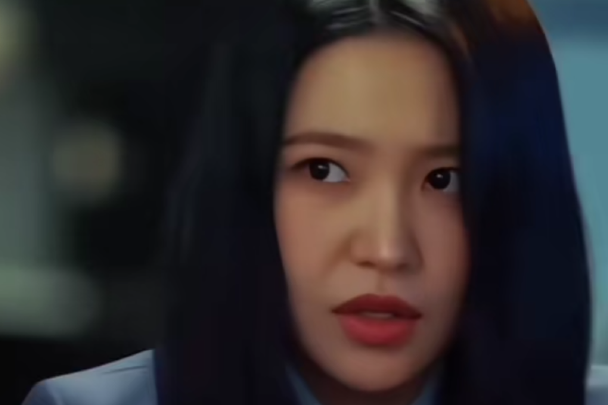 Nonton Download Bitch X Rich Season 2 Episode 8 Sub Indo serta Link di VIDIO bukan LK21: Sa Rang dan Misteri Ponsel Si Eun
