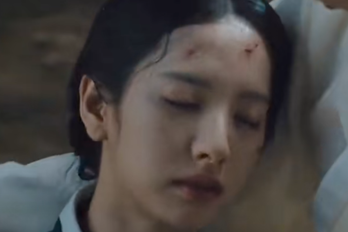 The Haunted Palace Episode 3-4 Sub Indo & Spoiler Serta Link Bukan di LK21 Tapi di VIU: Yoon Gap Mencoba Menyelamatkan Yeo Ri yang Sekarat