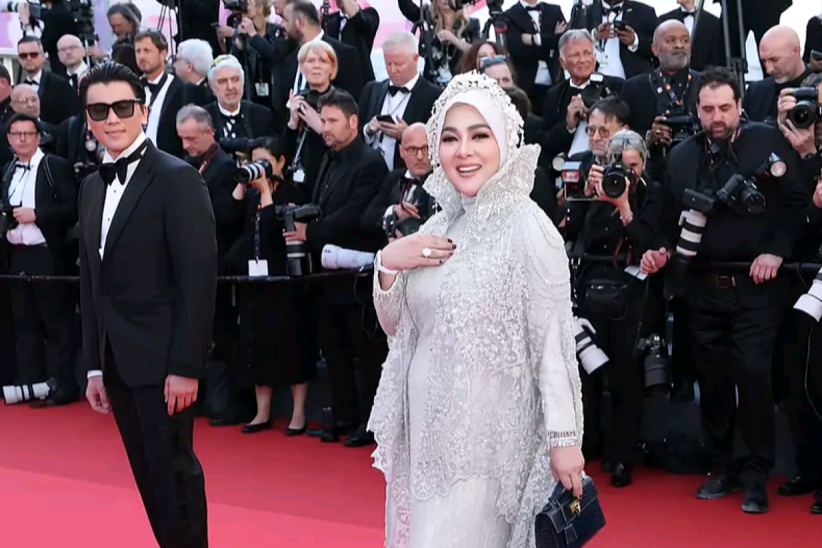 Potret Terbaru Syahrini dan Reno Barack saat Menghadiri Cannes Film Festival 2025 Tanpa Pernah Bintangi Film dan Buat Lagu Baru