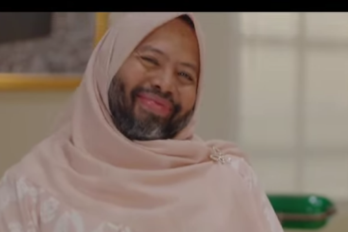 Series Arab Maklum 3 Episode 2-3 Bukan di LK21 tapi di VISION+, Abah Mahmud Nyamar jadi Cewek?