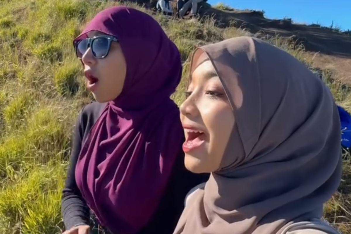 NO SENSOR! Video Syur Diduga Oklin Fia dan Anggi Dance-nya Pakai Celana Dalam 2 Menit 23 Detik Viral di Mediafire, Ternyata Isinya...