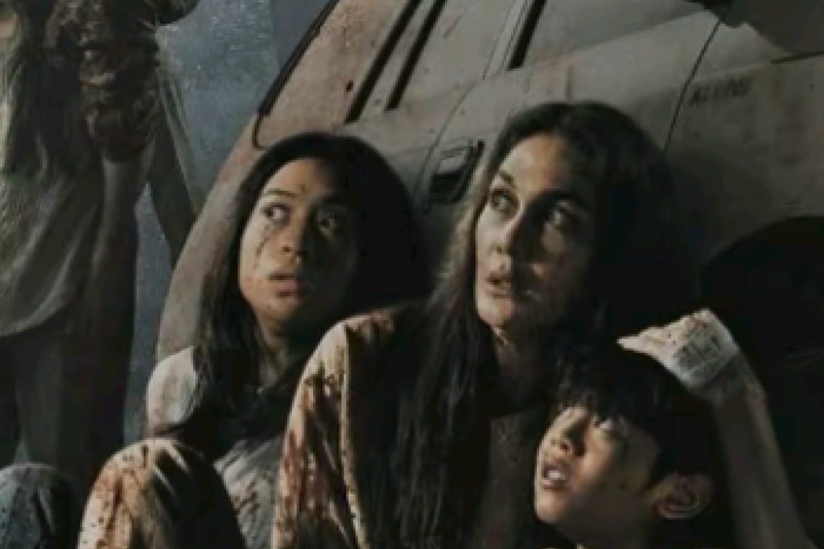 Download Nonton Film Jalan Pulang 2025 Dibintangi Luna Maya Bukan di LK21 tapi di Bioskop: Akankah Saskia Chadwick Berhasil Keluar dari Cengkraman Iblis?