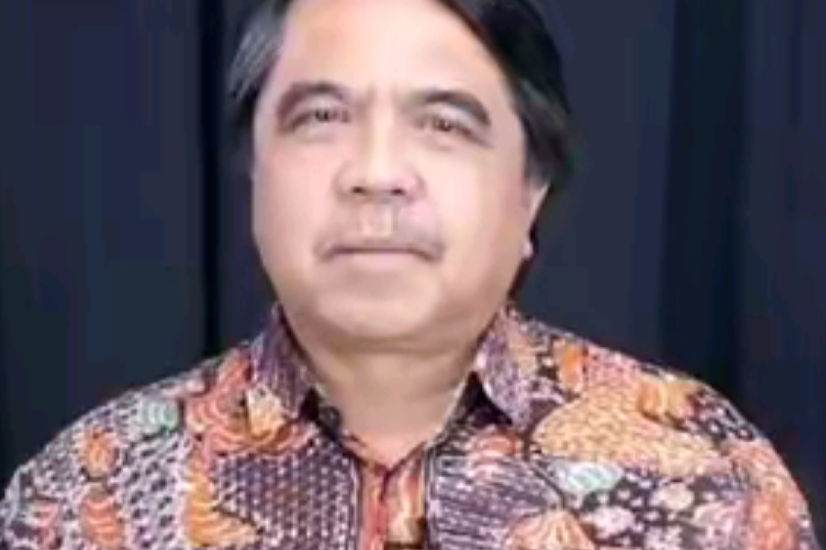 Siapa Anak dan Istri Ade Armando? Kini Dikabarkan Jadi Komisaris PLN Nusantara Power, Bukan Orang Sembarangan?