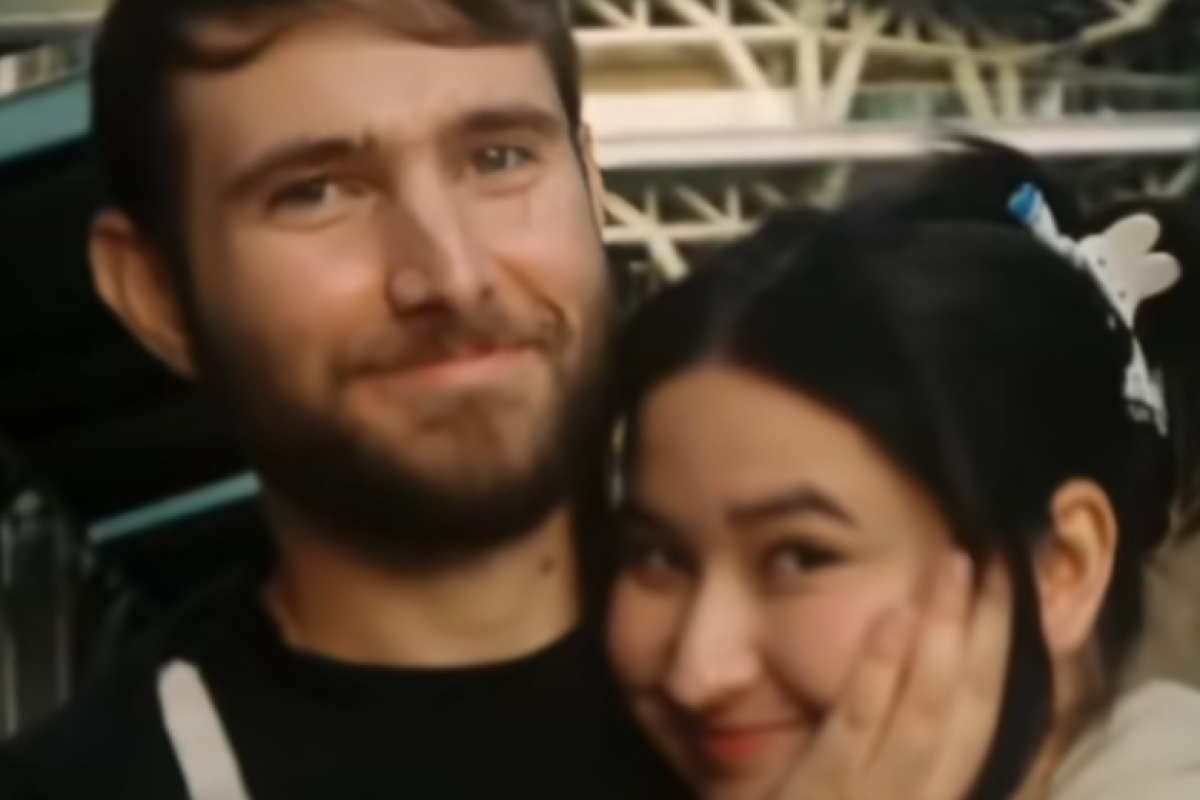 Congratulation! Stephanie Poetri Anak Titi DJ Umumkan Kabar Pernikahan dengan Asher Novkov Bloom Saat Tampil di Head in the Clouds LA 