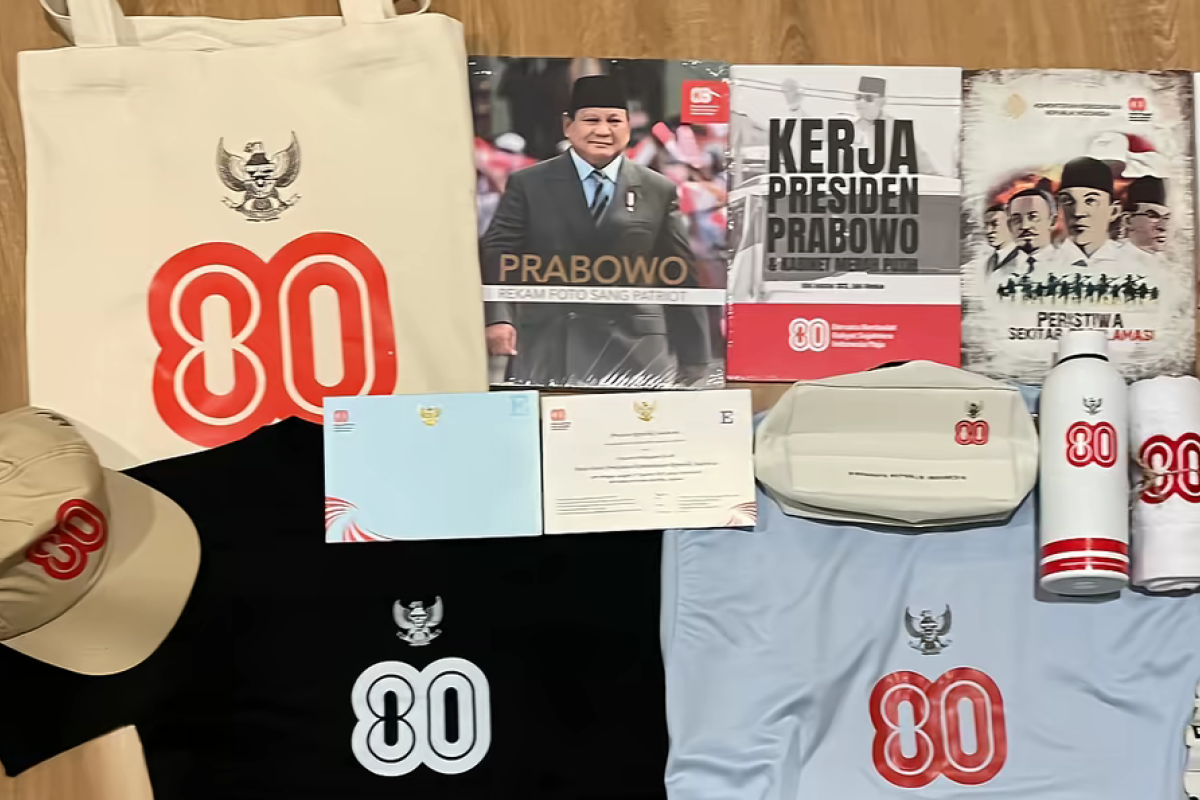 Souvenir HUT RI ke-80 di Istana Merdeka Bikin Netizen Iri: Isinya Mewah dan Bernilai Sejarah!