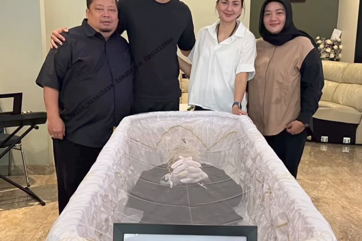 Apa Penyebab Pudjono Sugiardho Kartoprawiro Ayah Darius Sinathrya Meninggal Dunia? Benarkah Akibat Serangan Jantung?