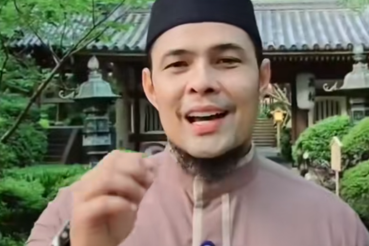 Siapa Anak dan Istri Okta Wirawan? Pendiri Almaz Fried Chicken yang Viral Usai Terlibat Perseteruan dengan TikToker Andrea Yudias, Bukan Orang Biasa?