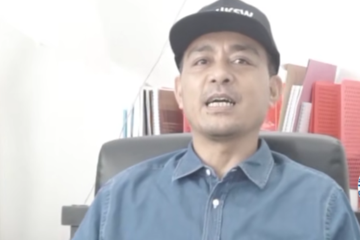 Siapa Umbu Rauta? Dekan FH UKSW yang Dipecat Hingga Buat Mahasiswa dan Dosen Geram