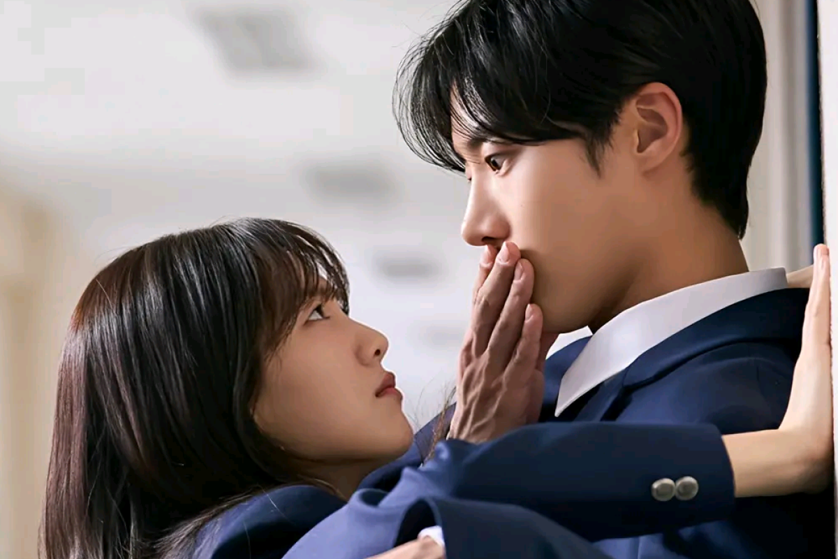 Nonton Drakor Head Over Heels Episode 2 Sub Indo Serta Link dan Spoiler Bukan di LK21 tapi di KST: Rahasia Park Seong Ah Sebagai Dukun Terbongkar