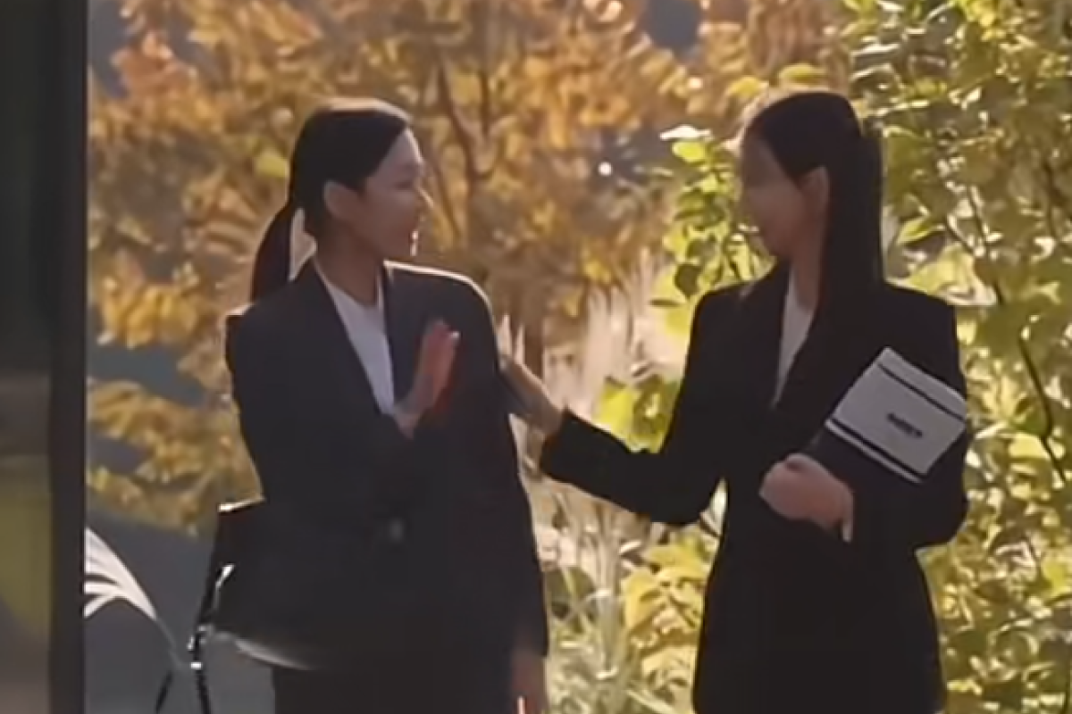 Pro Bono Episode 11–12 Tamat Sub Indo di Netflix Bukan LK21: Klimaks Emosional yang Menggugah Hati dan Akal di Penghujung Perjalanan Sang Pembela Rakyat