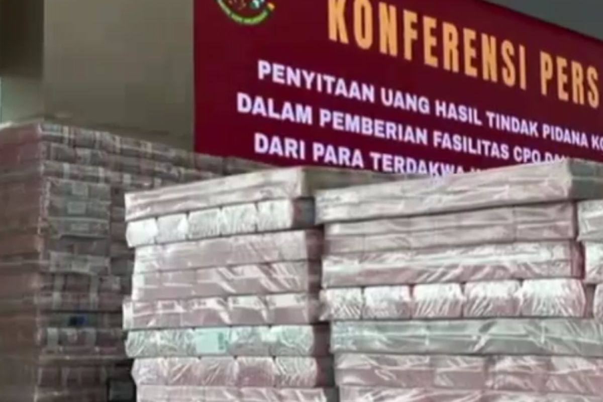 Kejagung Hanya Bisa Tampilkan Rp2 Triliun dari Total Rp11,8 Triliun Uang Sitaan Korupsi Ekspor CPO