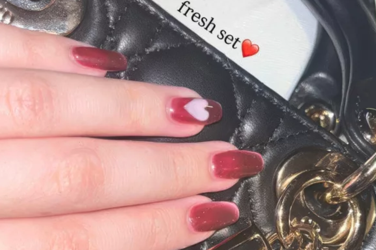 Celeste Anastasya Anaknya Siapa? Inilah Biodata Diduga Sosok Asisten Pribadi Hotman Paris Dikawal Patwal karena Telat Nail Art, Bukan Orang Sembarangan?