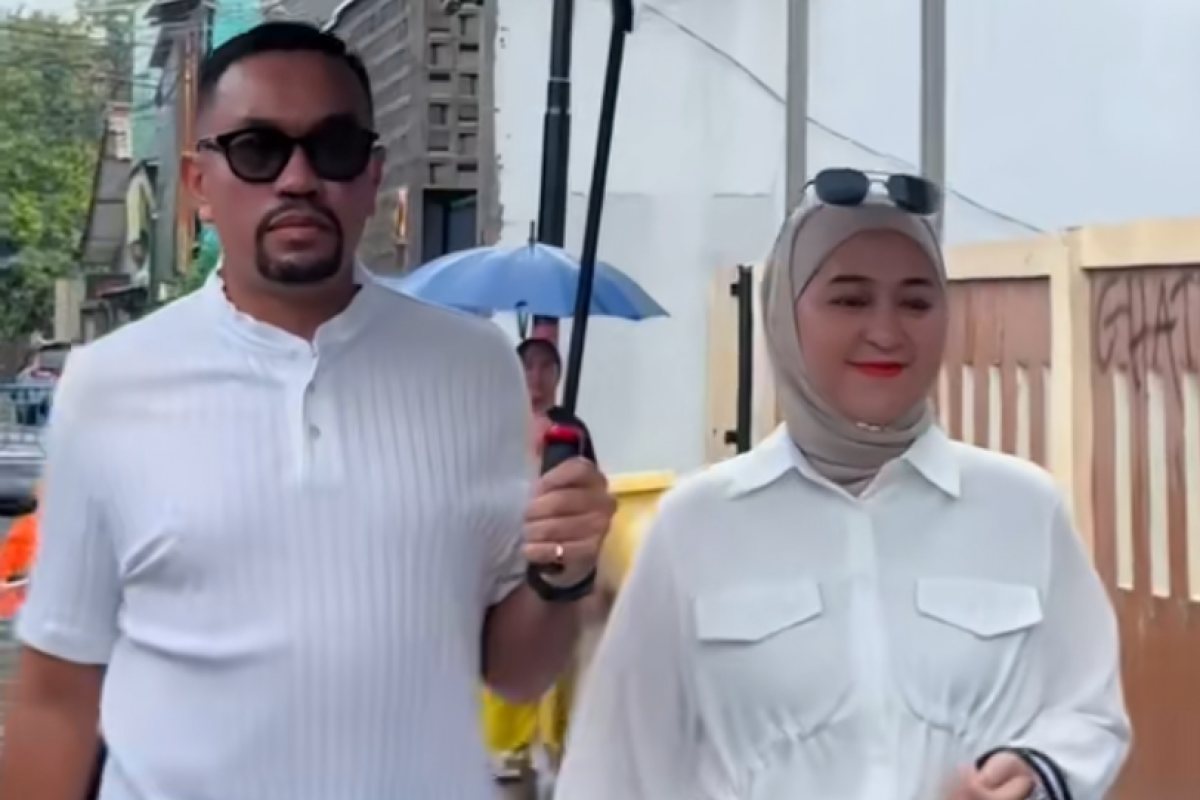 Istri Ahmad Sahroni Jadi Sorotan Usai Dikabarkan Kabur ke Singapura Naik Jet Pribadi: Siapa Sebenarnya Feby Belinda?