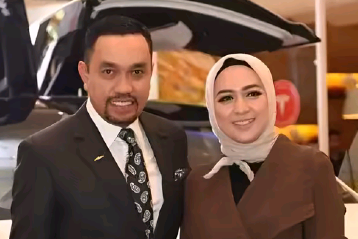 Siapa Anak dan Istri Ahmad Sahroni? Anggota Dewan yang Menantang Salsa Erwina Debat Soal Tunjangan DPR, Bukan Orang Sembarangan?