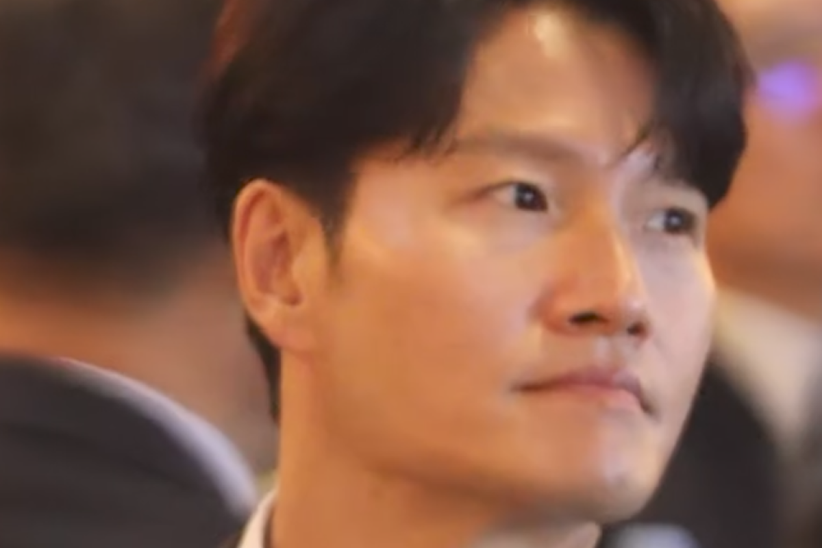 Kim Jong Kook Akhirnya Buka Suara Usai Umumkan Akan Segera Menikah Secara Privat, Unggah Surat Haru untuk Fans