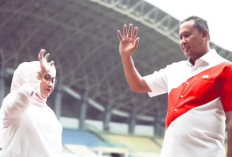 Berapa Anak Tri Adhianto dan Wiwiek Hargono? Istri Wali Kota Bekasi Mengungsi ke Hotel Saat Banjir, Benarkah Bukan Orang Sembarangan