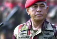Doakan Cepat Sembuh! AM Hendropriyono Kunjungi Jenderal TNI (Purn) Ryamizard Ryacudu yang Sedang Dirawat di RSPAD