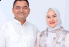 Siapa Anak dan Istri Ahmad Bukhori? Anggota DPRD Subang Viral Diduga Pemilik Klub Persikas, Benarkah Bukan Orang Sembarangan?